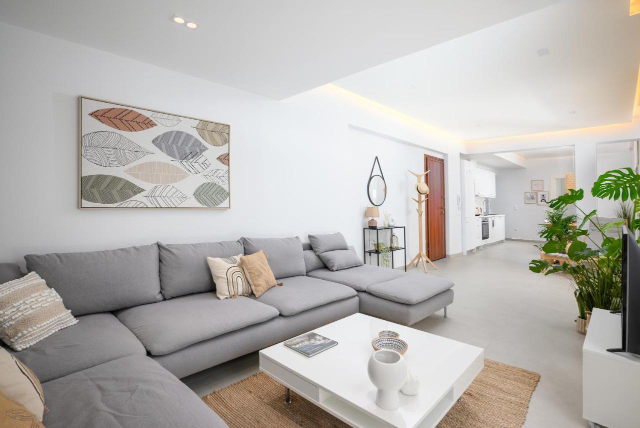 The H Experience - Urban 2Bd Rooftop Athens Center Bagian luar foto